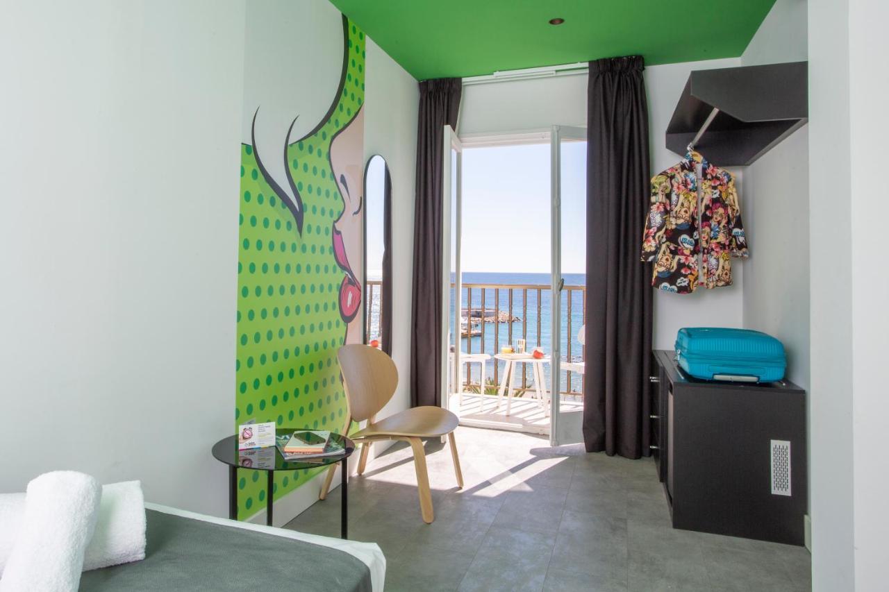Casual Pop Art Benidorm Hotel Exterior photo
