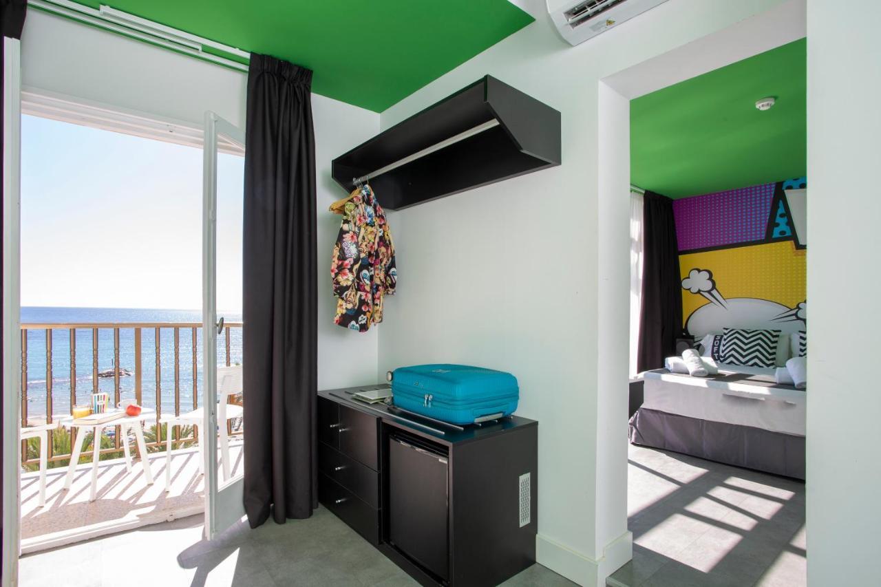 Casual Pop Art Benidorm Hotel Exterior photo